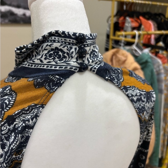 Novella Royale Boho Paisley Print Open Back Maxi Dress – Size M - Picture 6 of 9